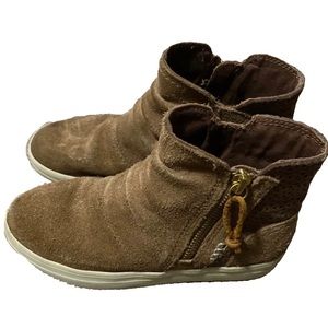 Girl’s Sperry Boots